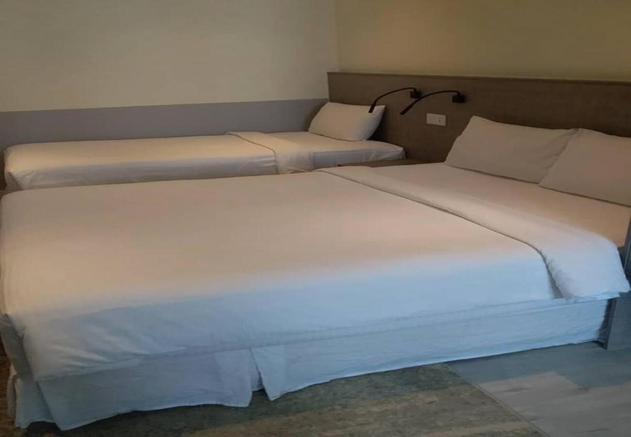 Hutton Suite Hotel Managed By The Ascott Limited George Town Extérieur photo