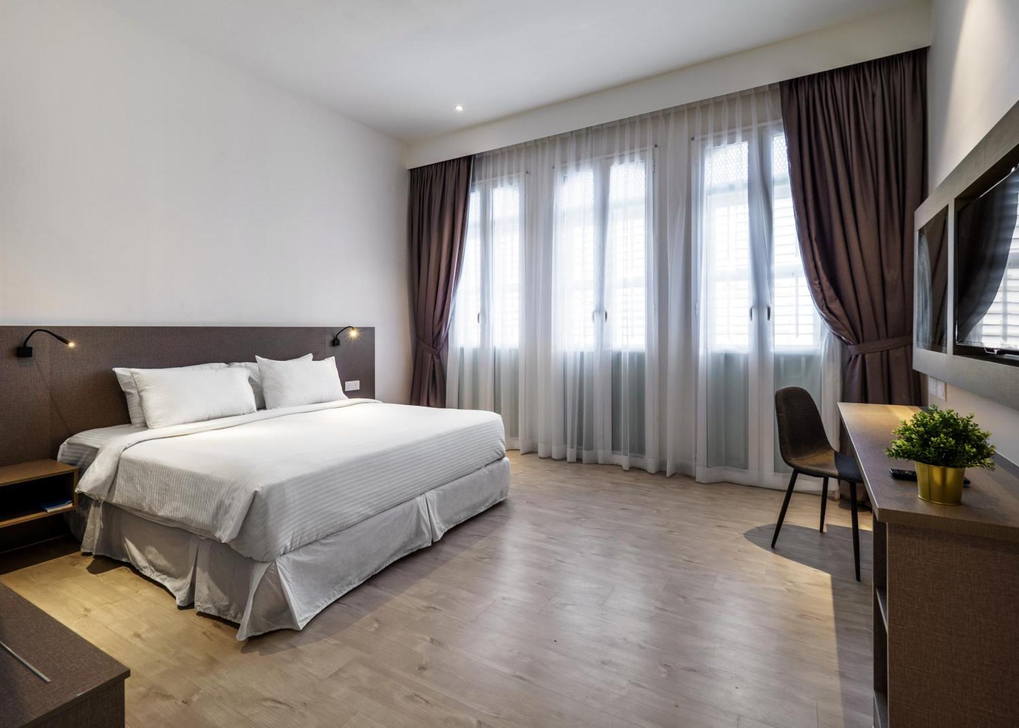 Hutton Suite Hotel Managed By The Ascott Limited George Town Extérieur photo