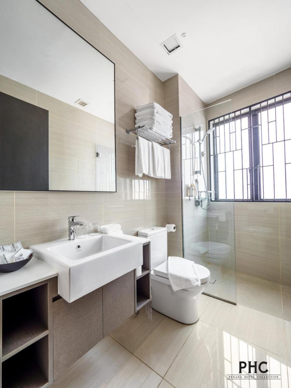 Hutton Suite Hotel Managed By The Ascott Limited George Town Extérieur photo